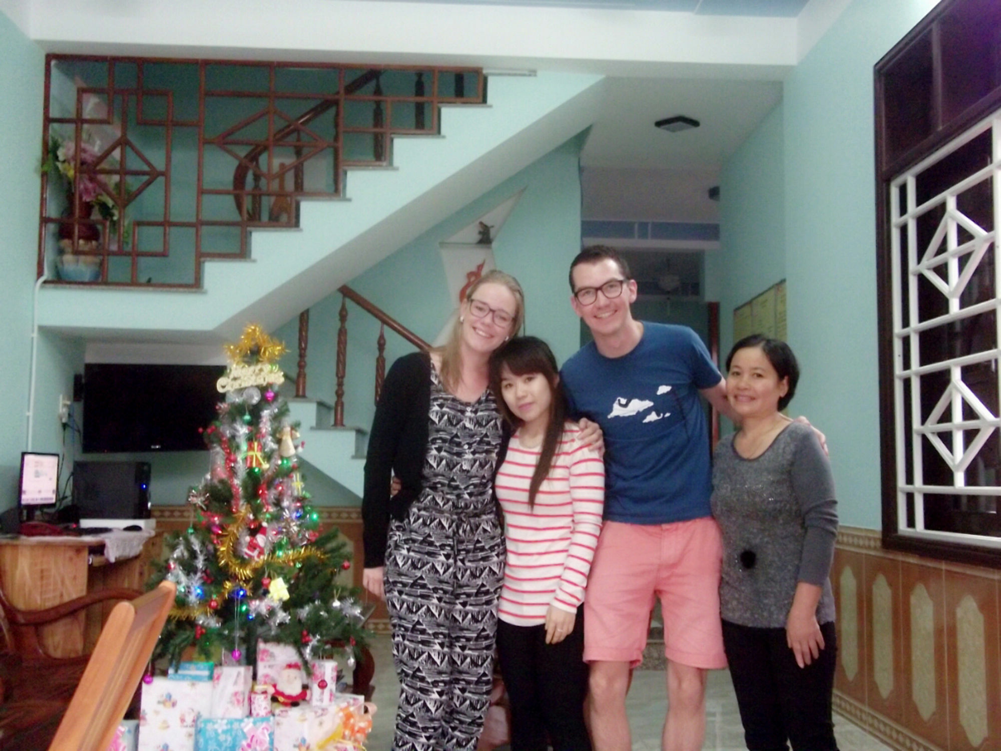 ทู บง ริเวอร์ไซด์ โฮมสเตย์ ฮอยอัน ภายนอก รูปภาพ